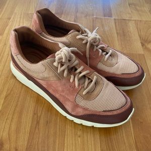 Women’s Cole Haan Tennis Shoes Sz. 9